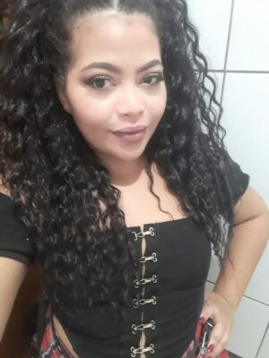 Garota de programa Itanhaem Baianinha safada 4